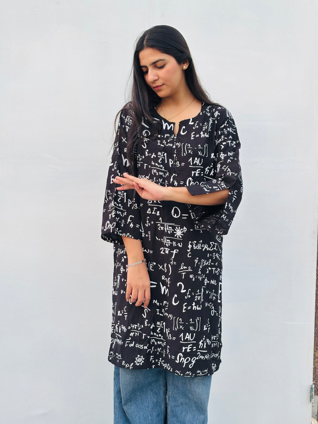 Equation Edit – Black